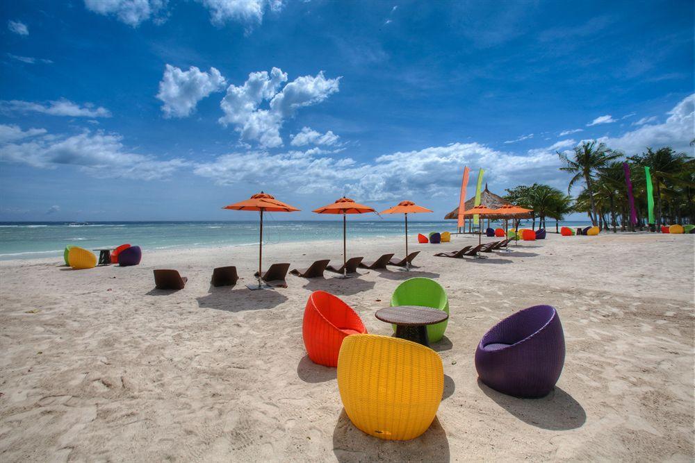 Oceanica Resort Panglao, Bohol Exterior foto Beach at the hotel