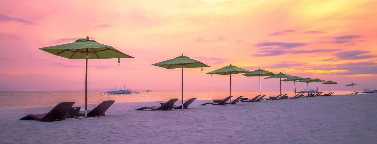 Oceanica Resort Panglao, Bohol Exterior foto Sunset at the beach